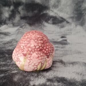 Key Point Raspberry Cluster Salt Shaker- Vintage